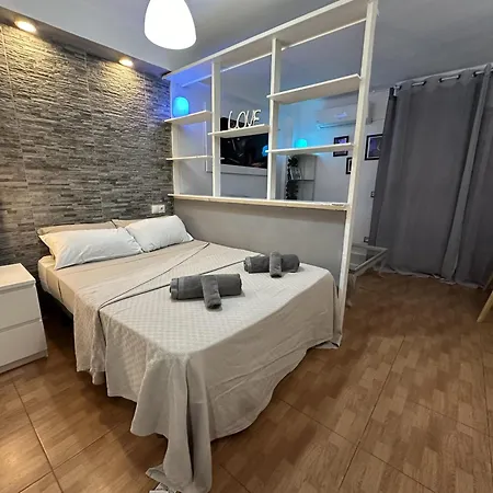 Salome De Steram Flats דירה